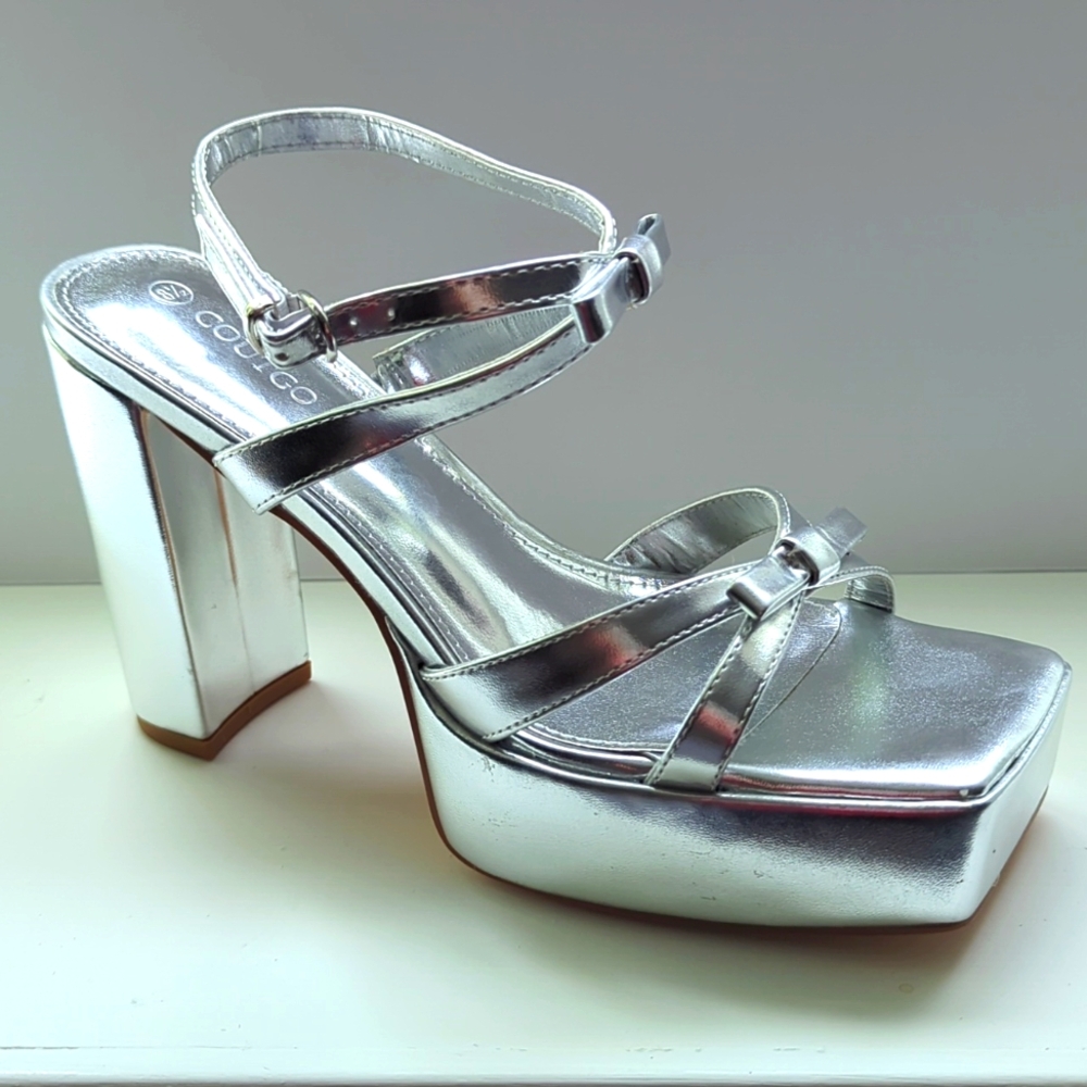 Mix #6 Sundra Sexy Silver Platform Sandals Block Heel Ankle Strap 8 1/2